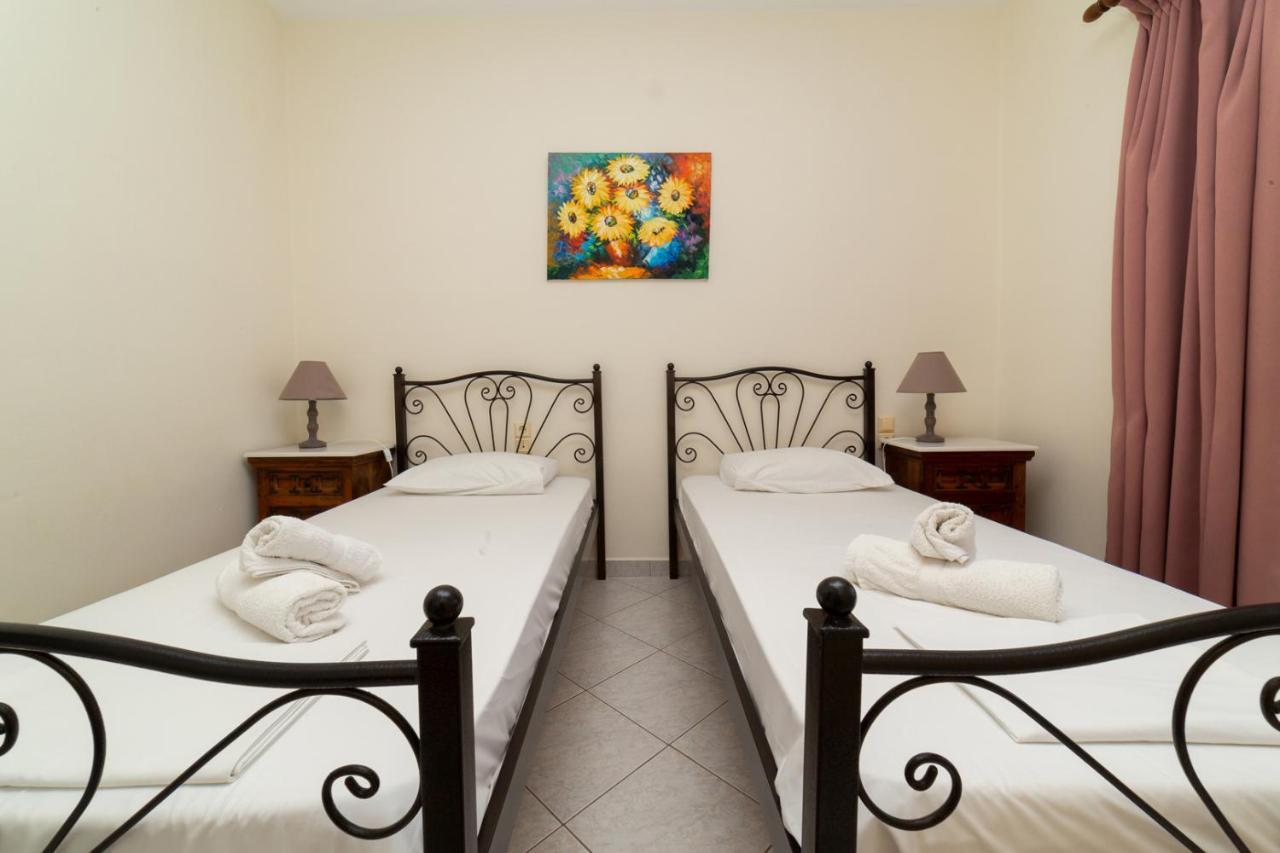 Natassa Apartments Agia Efimia 외부 사진